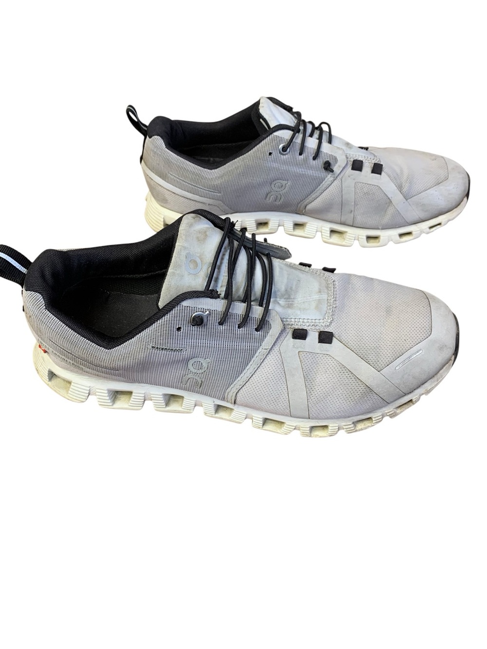On Running Cloud 5 Waterproof Sneakers | Glacier White | Men’s 9.5